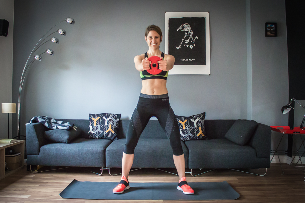 Sumo Squats mit Gewicht - HIIT Workout Plan