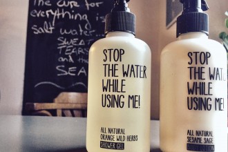 STOP THE WATER WHILE USING ME - Natürliche Beautyprodukte für sportliche Ladies