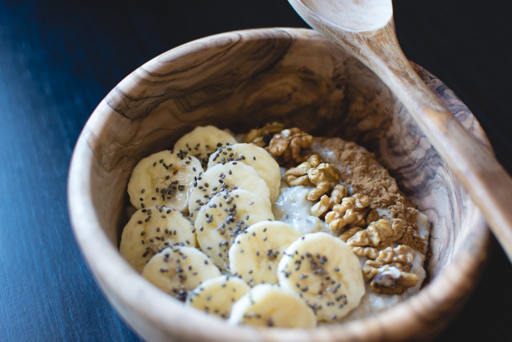 Porridge gesund - Low Carb Müsli selber machen - unsere Top 5 Rezepte für Müsli ohne Zucker und Kohlenhydrate