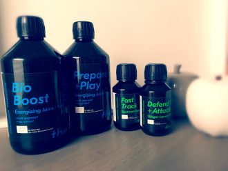 Juice Tea: Bio Boost und Prepare+Play; Shot: Defend+Attack und Fast Track von the Rootine