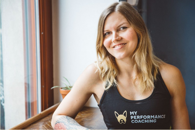 STRONG-online-fitness-coaching-frauen Online Fitness Coaching für Frauen