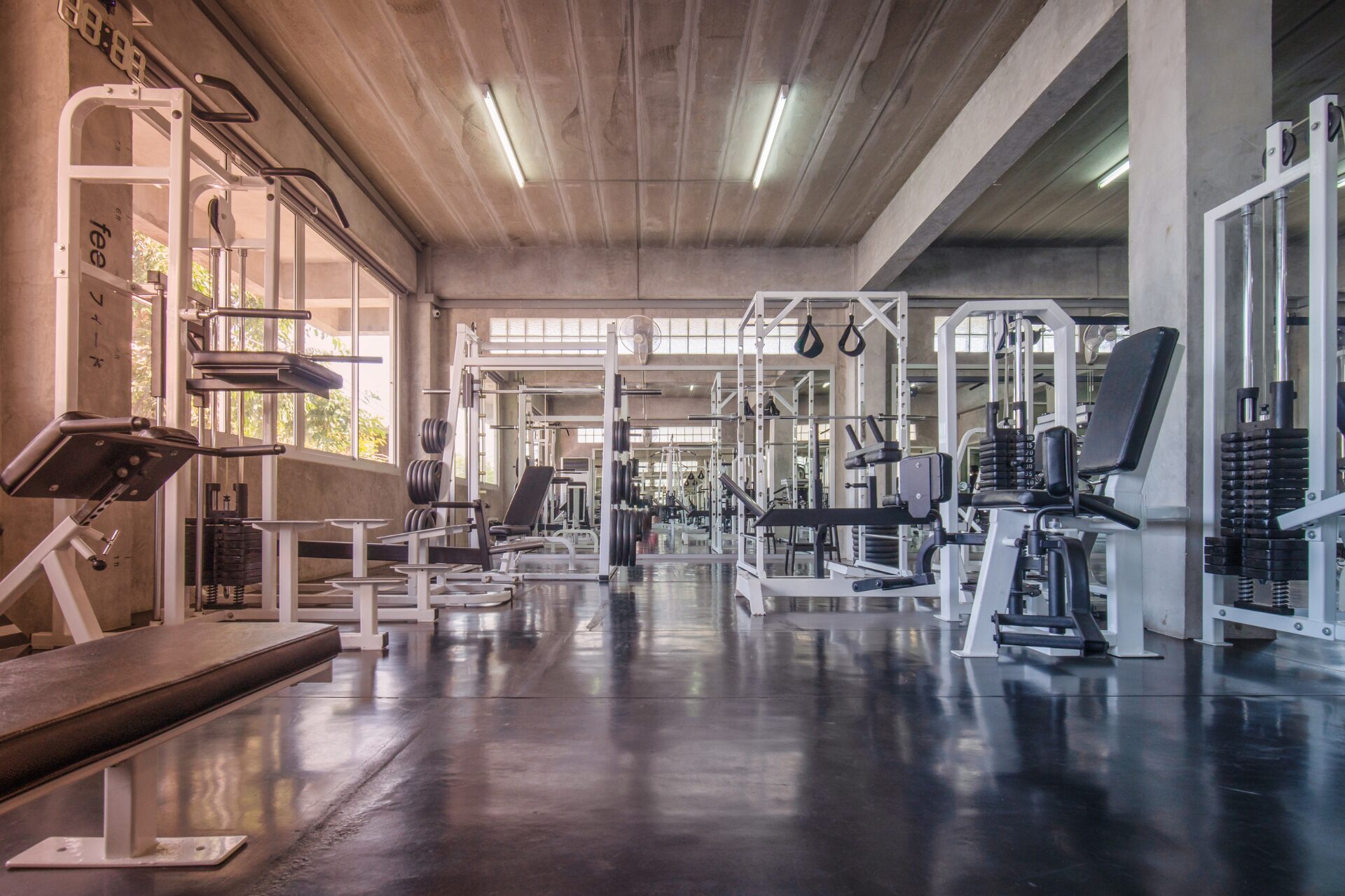 So findest du die effektivsten Übungen im Fitnessstudio für dich