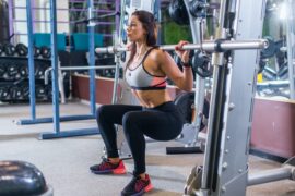 Krafttrainingsplan für Frauen ab 40 - Leitfaden
