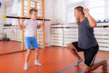 Krafttraining für Kinder und Jugendliche – ab wann und worauf achten?